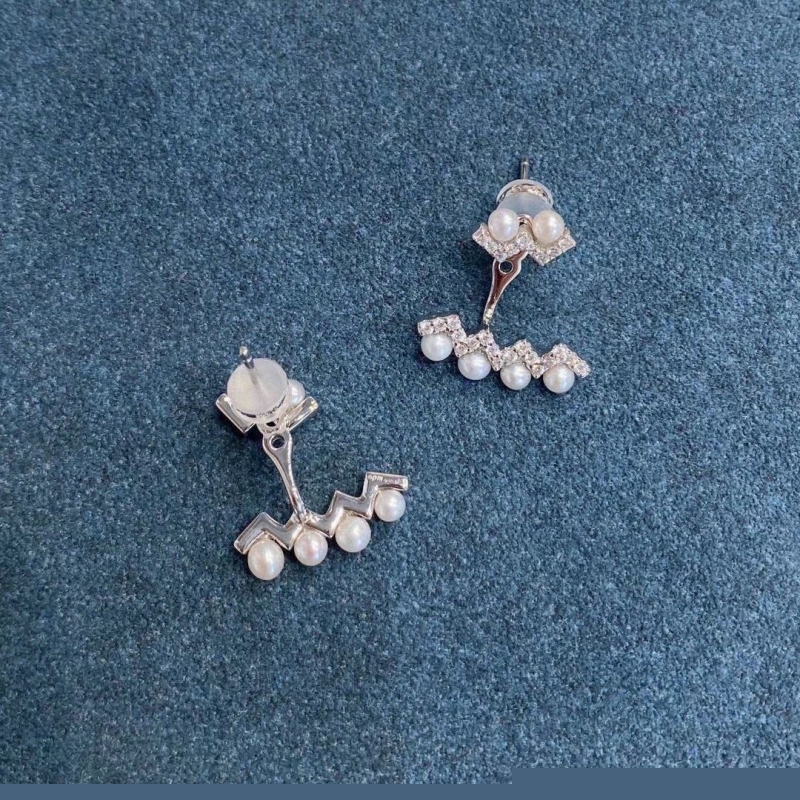 Apm Earrings